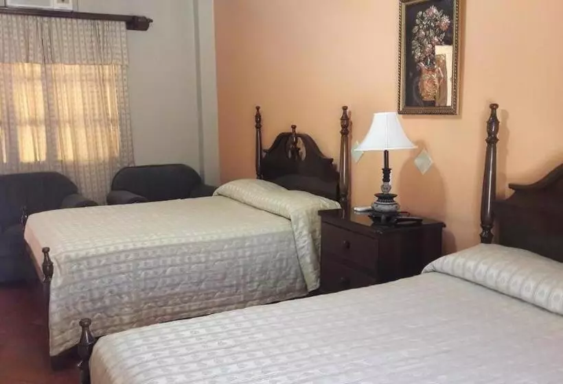 هتل Acropolis Maya