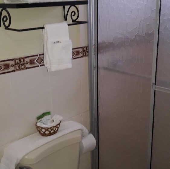 هتل Acropolis Maya