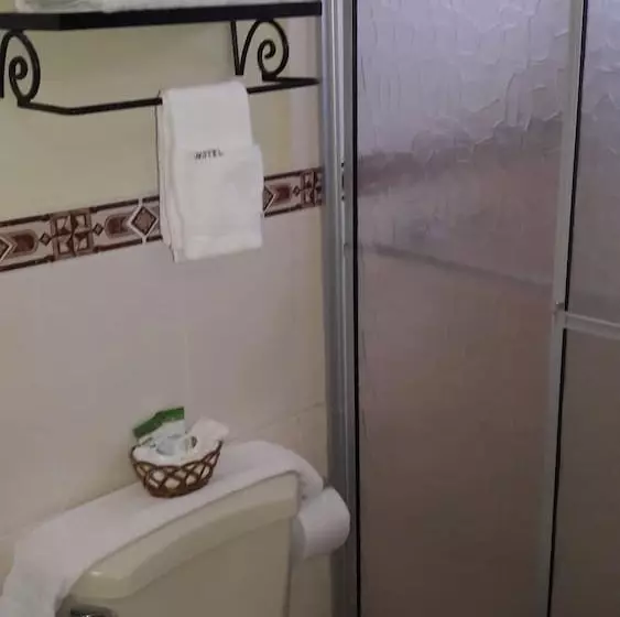 هتل Acropolis Maya