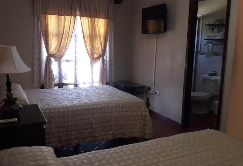 هتل Acropolis Maya