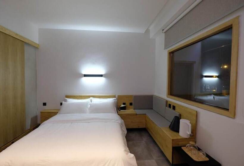 Otel Dali Loft Travelling With Hostel