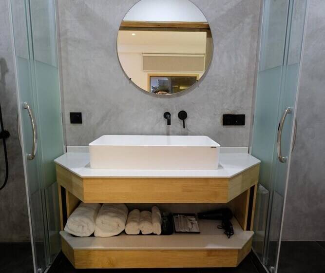 Otel Dali Loft Travelling With Hostel