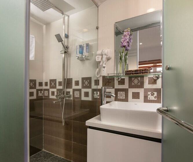 Hanoi Aria Central Hotel & Spa