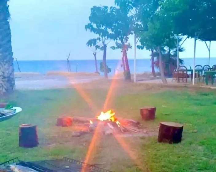 Otel Mayaluna Ecolodge