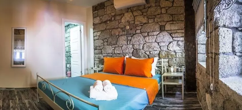 Pension  Mavi Ruzgar Alacati Hotel   Adults Only