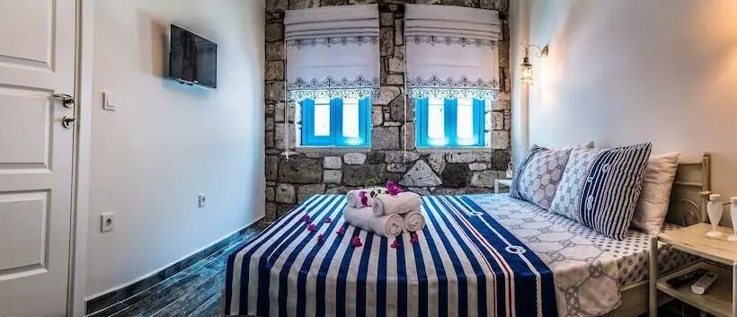 Pension  Mavi Ruzgar Alacati Hotel   Adults Only