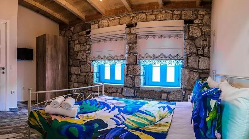 Pension  Mavi Ruzgar Alacati Hotel   Adults Only