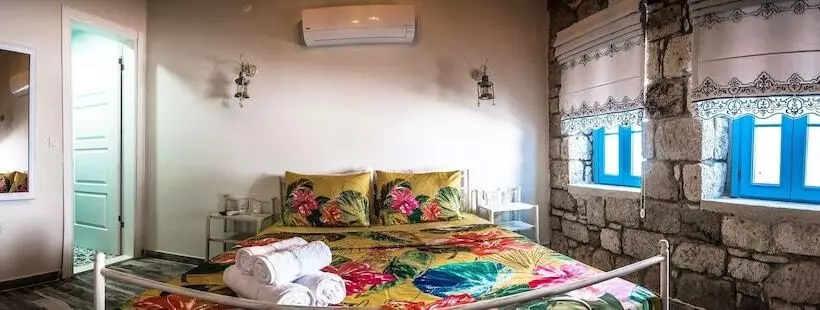 Pension  Mavi Ruzgar Alacati Hotel   Adults Only