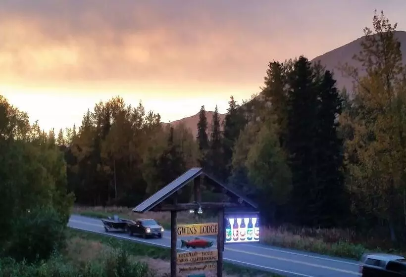 Gwin S Lodge & Roadhouse