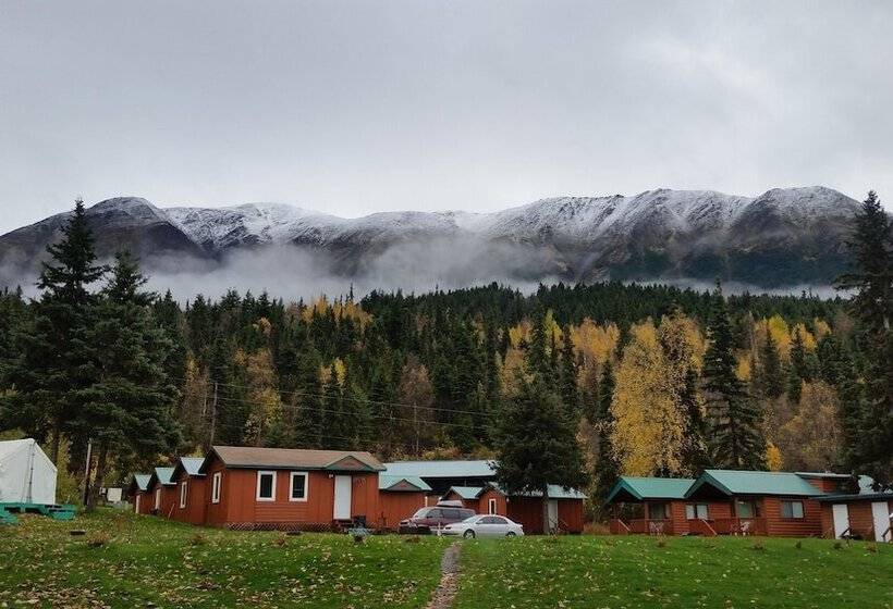 Gwin S Lodge & Roadhouse