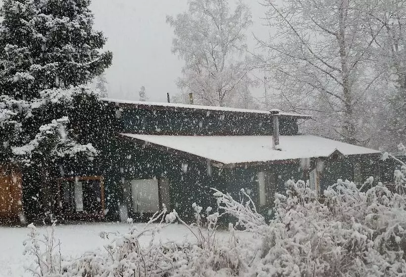 Gwin S Lodge & Roadhouse