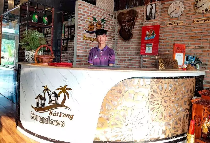 هتل Bungalows Bai Vong