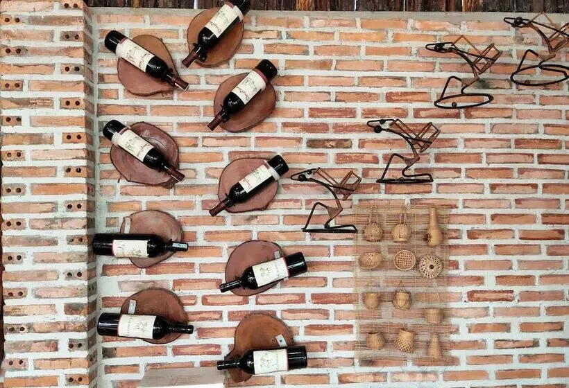 هتل Bungalows Bai Vong