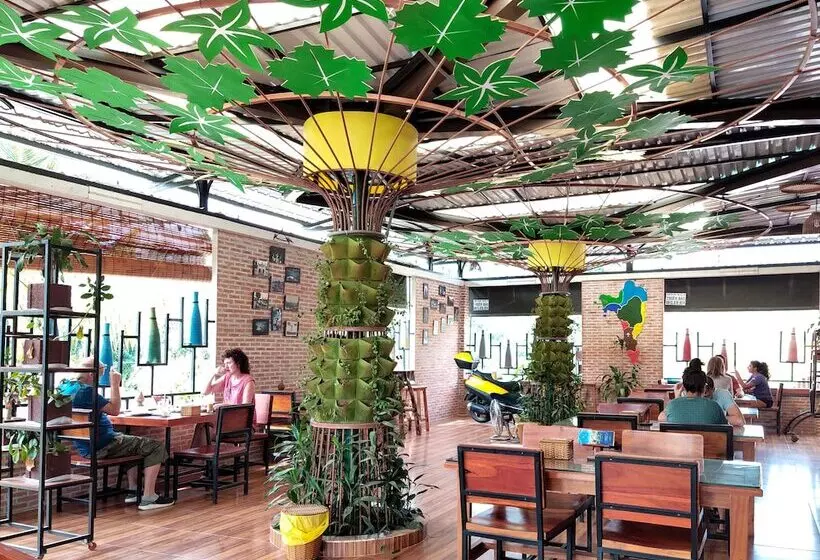 هتل Bungalows Bai Vong