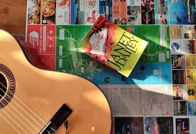 هتل Bungalows Bai Vong