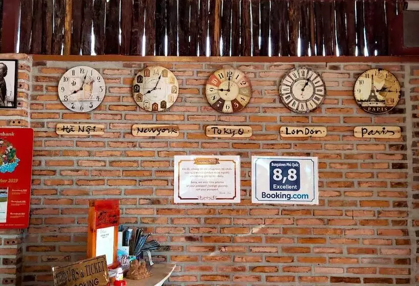 هتل Bungalows Bai Vong