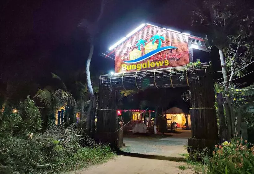 هتل Bungalows Bai Vong