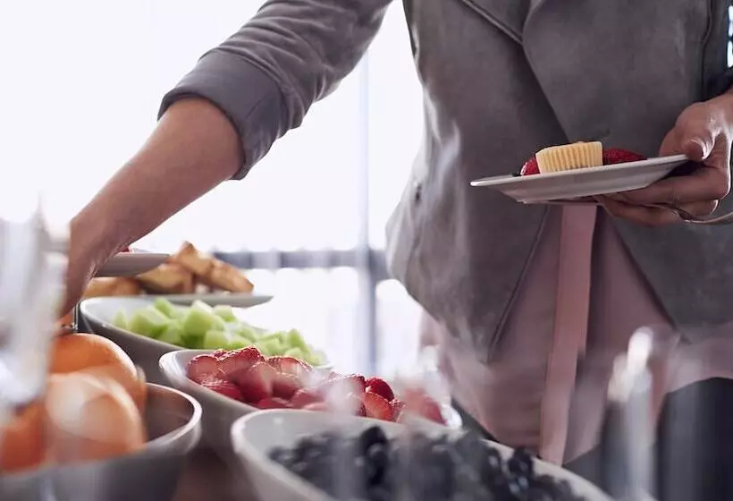 ホテル Crowne Plaza Beihai Silver Beach, An Ihg