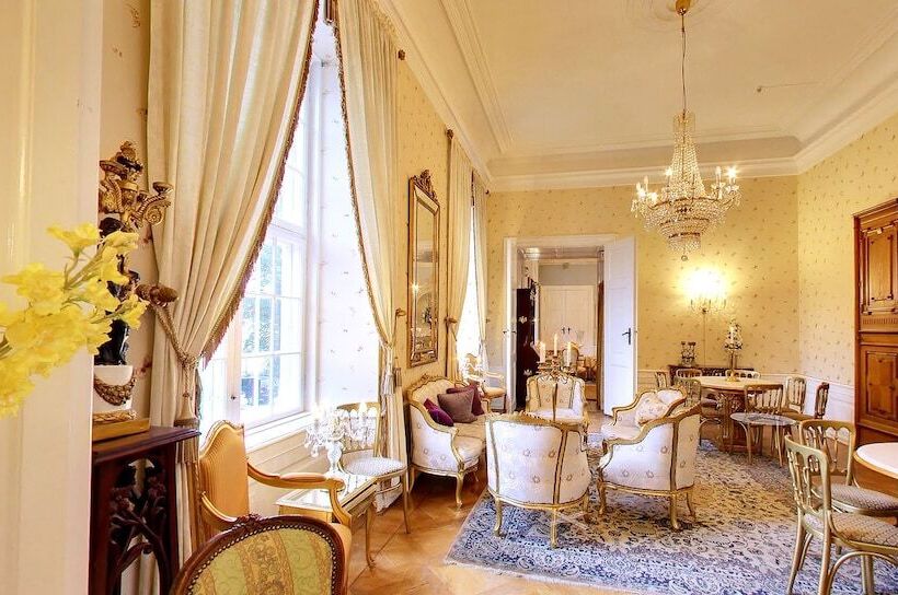 Szálloda Hvedholm Slots