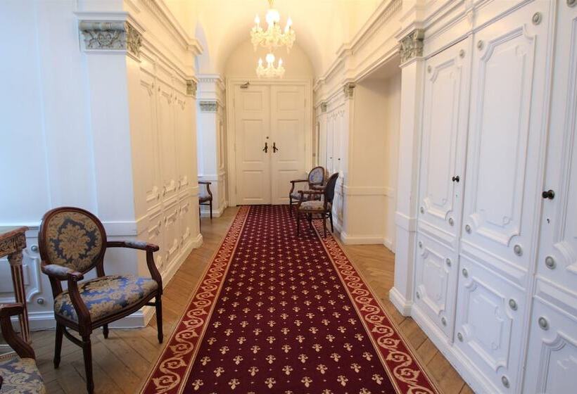 Szálloda Hvedholm Slots