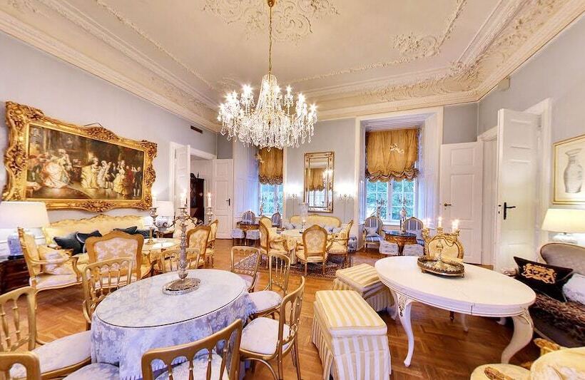 酒店 Hvedholm Slots