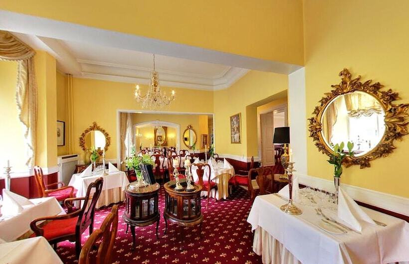 Szálloda Hvedholm Slots