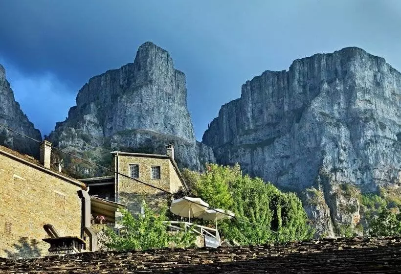 Mikro Papigo 1700 Hotel & Spa