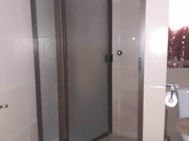 هتل Samfred Garden