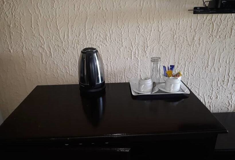 هتل Samfred Garden