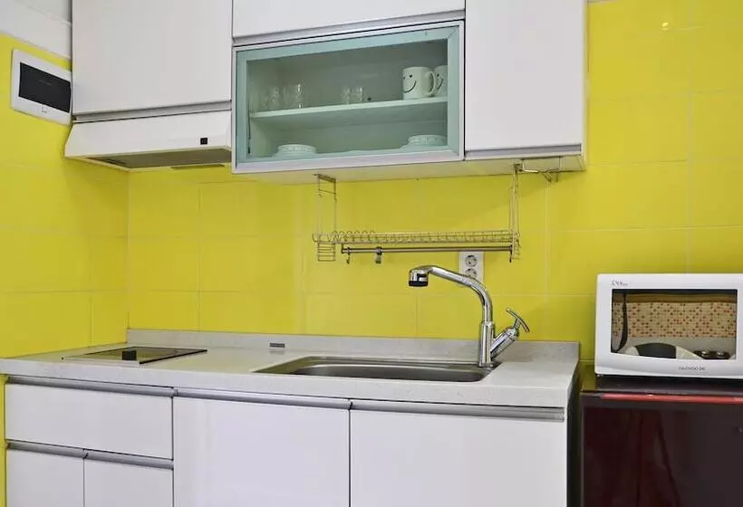 Gyeongju Green Valley Spa Pension