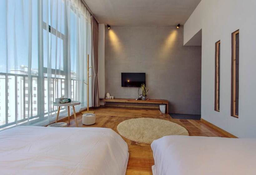 Xiang Yin Liu Su Inn