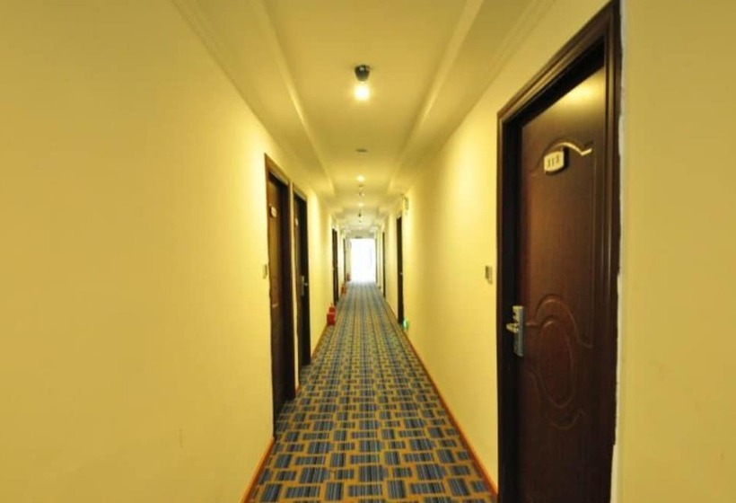 Yimi Hotel Sanyuanli Metro Station