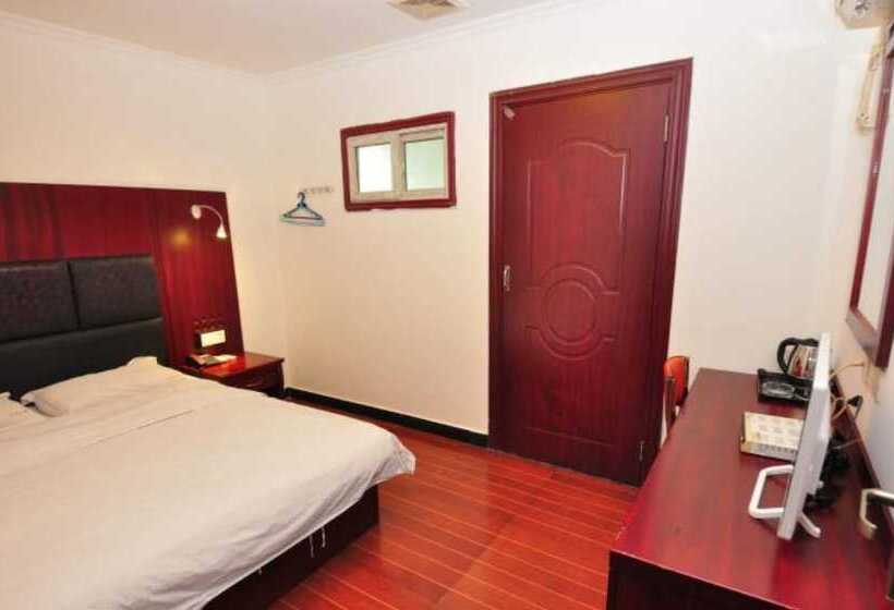 Yimi Hotel Sanyuanli Metro Station