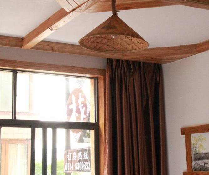 Zhangjiajie Guyong Inn