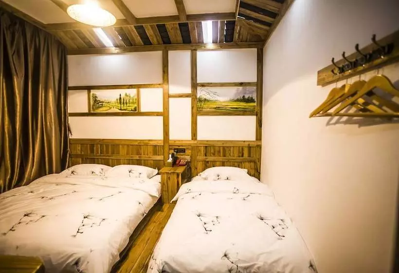 Zhangjiajie Guyong Inn