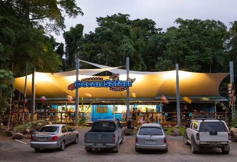 Retkeilymaja Safari Lodge