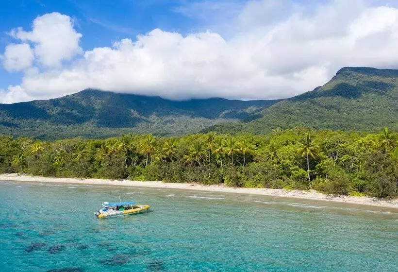 Retkeilymaja Safari Lodge