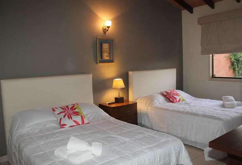 تختخواب و صبحانه Villa Fortuna Casa