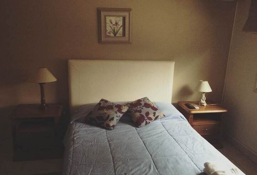 تختخواب و صبحانه Villa Fortuna Casa