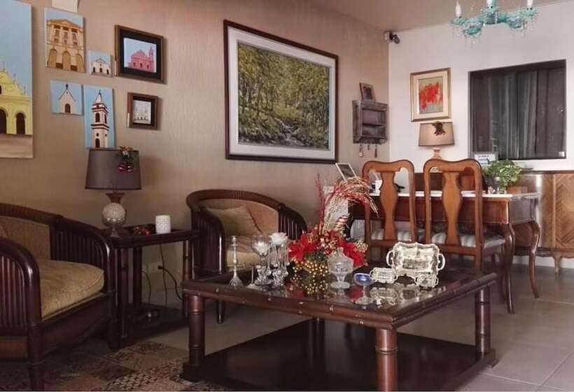 تختخواب و صبحانه Villa Fortuna Casa