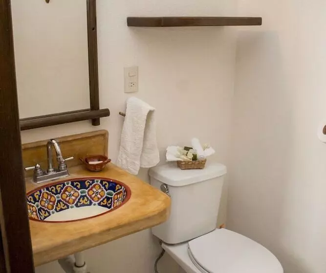 Canto Del Mar Hotel   Zihuatanejo   Suites Con Cocina