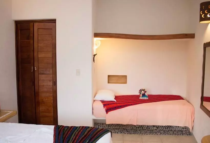Canto Del Mar Hotel   Zihuatanejo   Suites Con Cocina