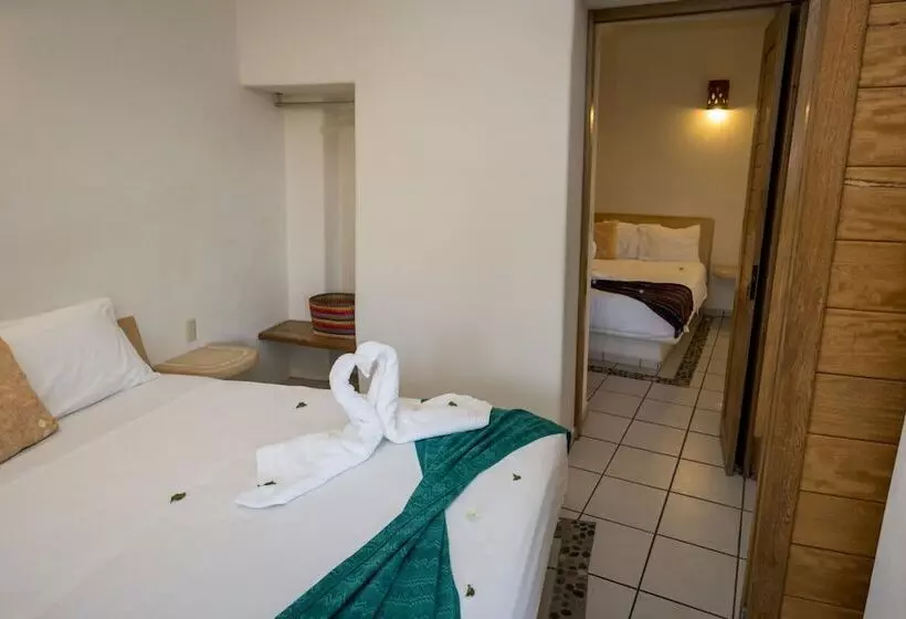 Canto Del Mar Hotel   Zihuatanejo   Suites Con Cocina