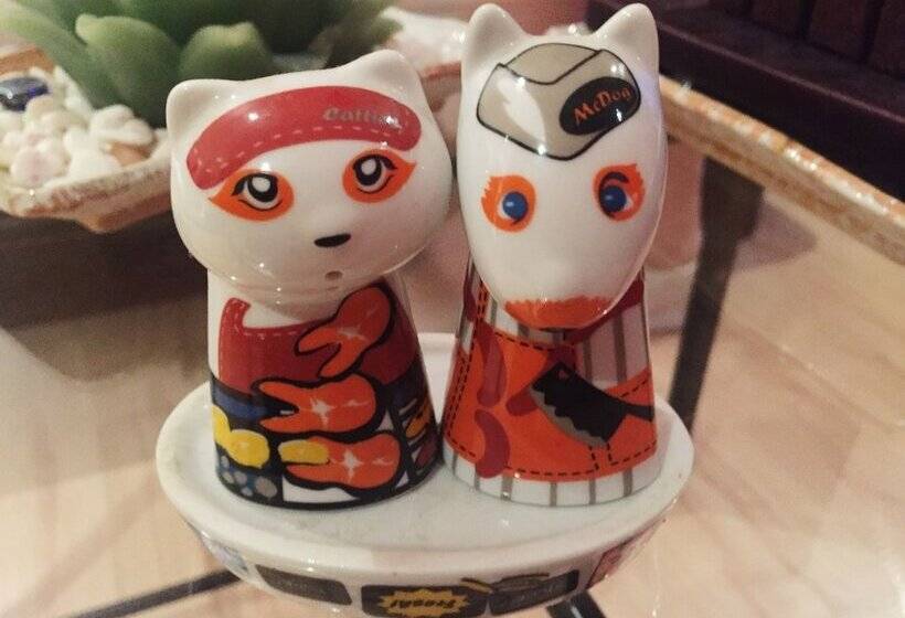 Hi Home At The Knightsbridge Residences