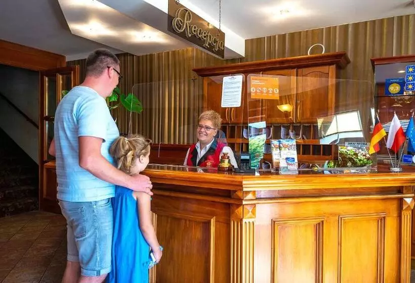 Hotelli Dworek Morski Spa & Wellness