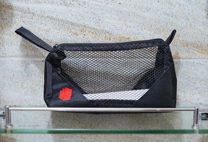 Hotel Reddoorz Plus @ A Santos Road Angeles City