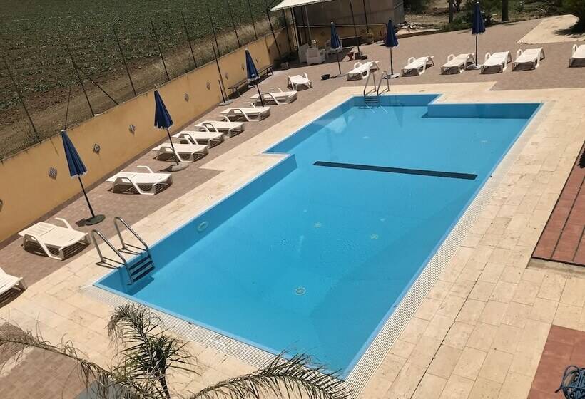 בית מלון כפרי Agriturismo Baglio Pocoroba