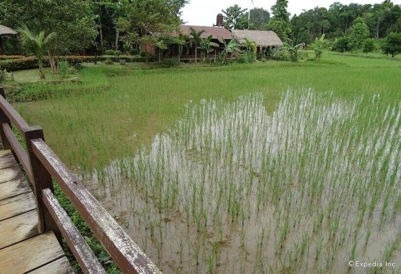 בית מלון כפרי Sheridan Organic Farm And Resort