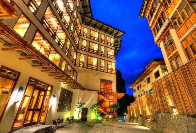 هتل The Pema By Realm