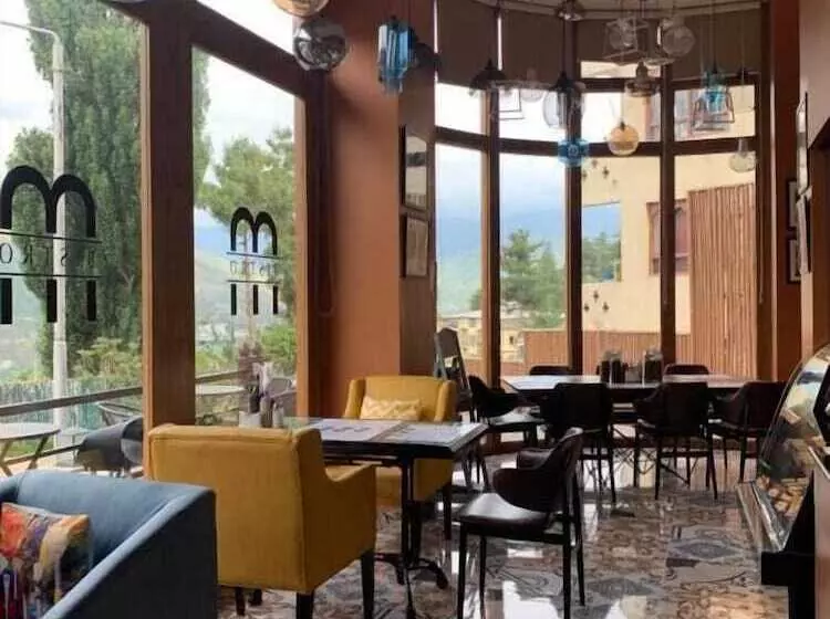 هتل The Pema By Realm